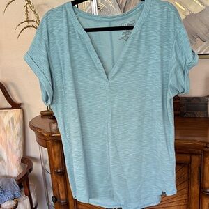 L.L. Bean Women's Light Blue Short Sleeve Tee